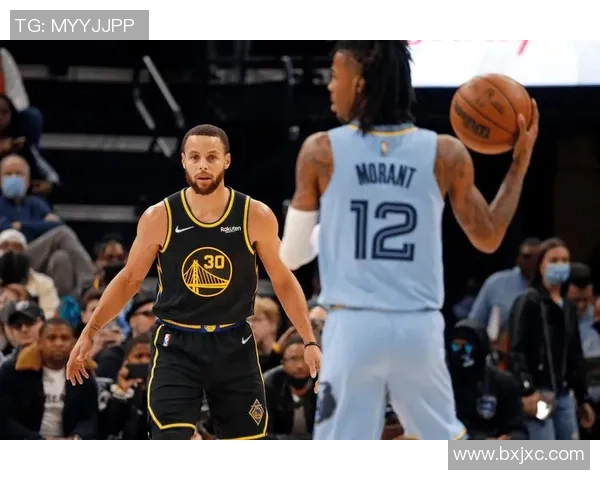 上海篮球队在洲际杯积分榜中以53分稳居第一名展现强劲实力